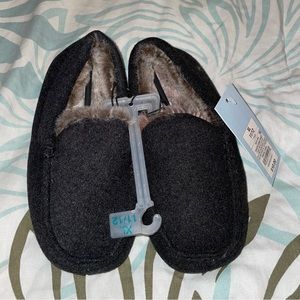 Cat & Jack Toddler Boys Slippers, XL 11-12